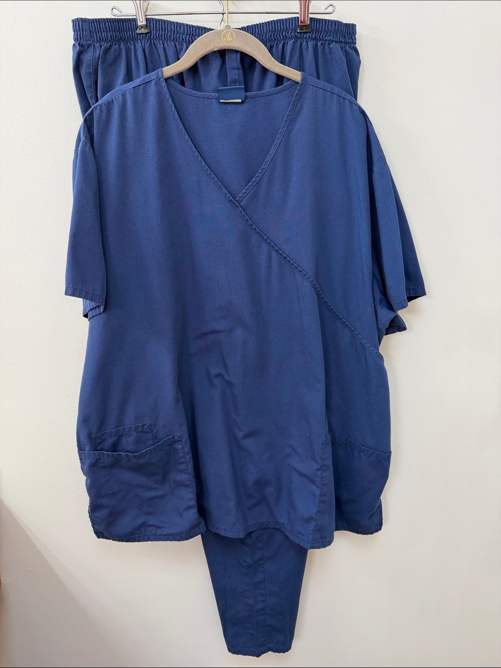 Navy Blue Scrub Set - V-Neck Top & Elastic Waist Pants